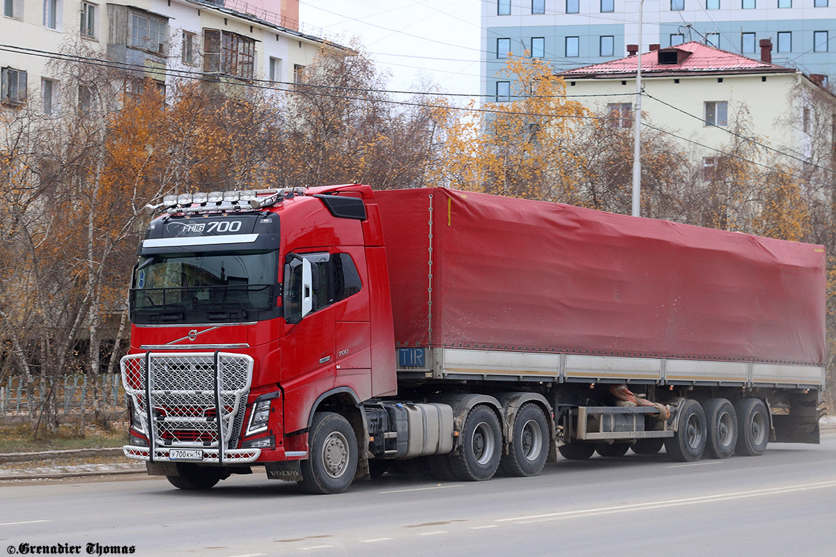 Саха (Якутия), № У 700 КН 14 — Volvo ('2012) FH16.700
