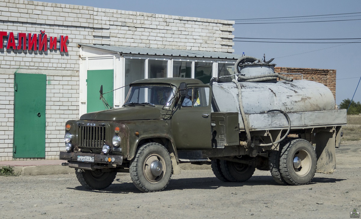 Восточно-Казахстанская область, № 230 BVA 16 — ГАЗ-53-12