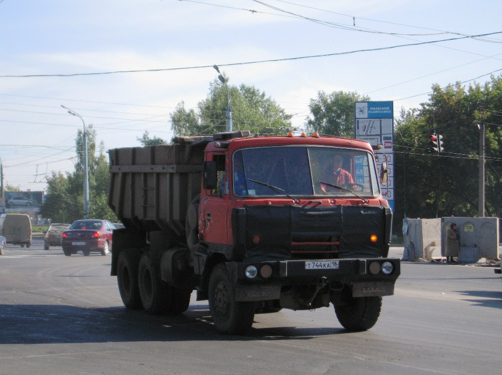 Удмуртия, № Т 744 КА 18 — Tatra 815-2 S1 A