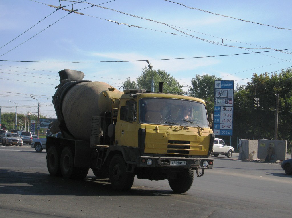 Удмуртия, № А 311 НА 18 — Tatra 815 P14