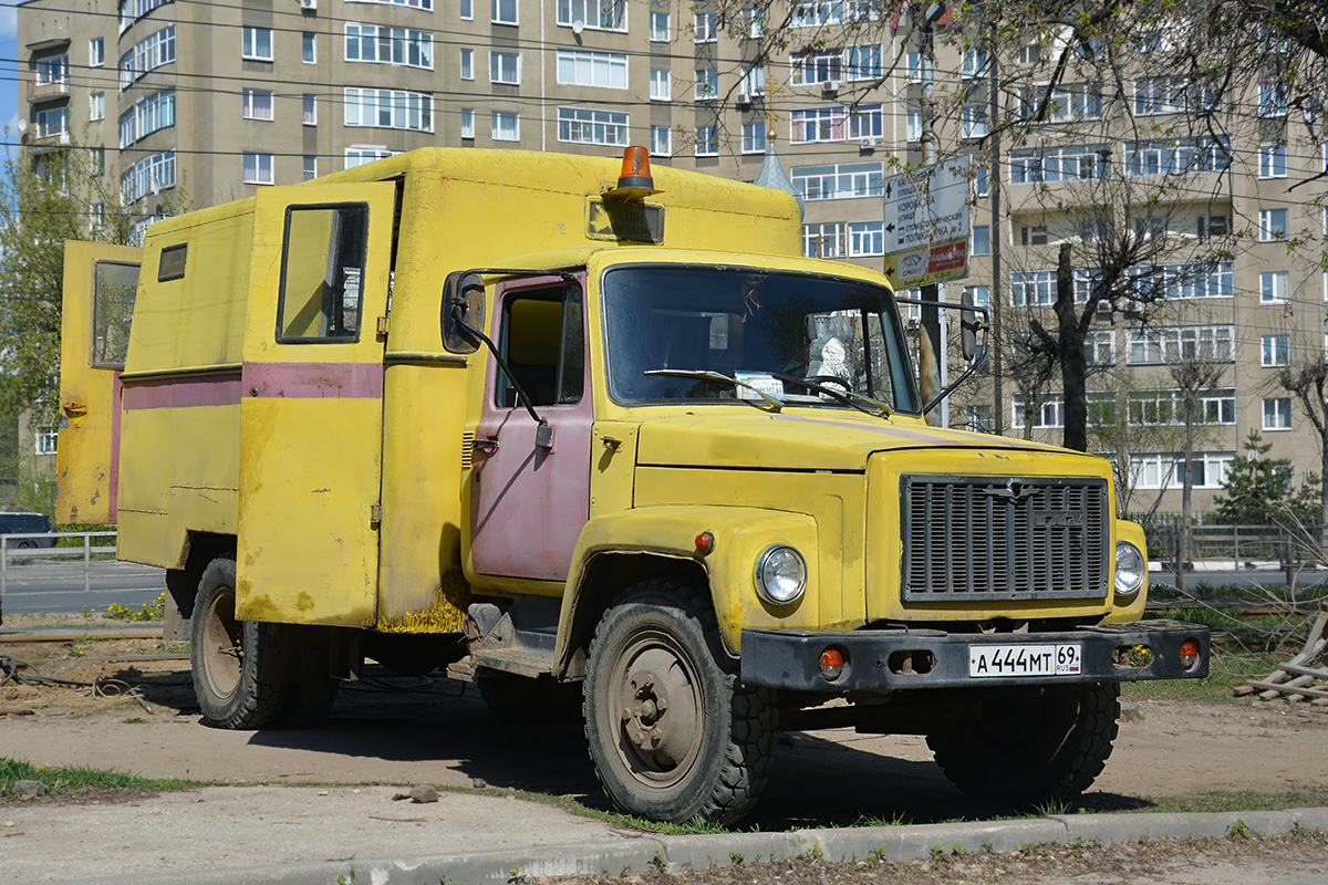 Тверская область, № А 444 МТ 69 — ГАЗ-3307