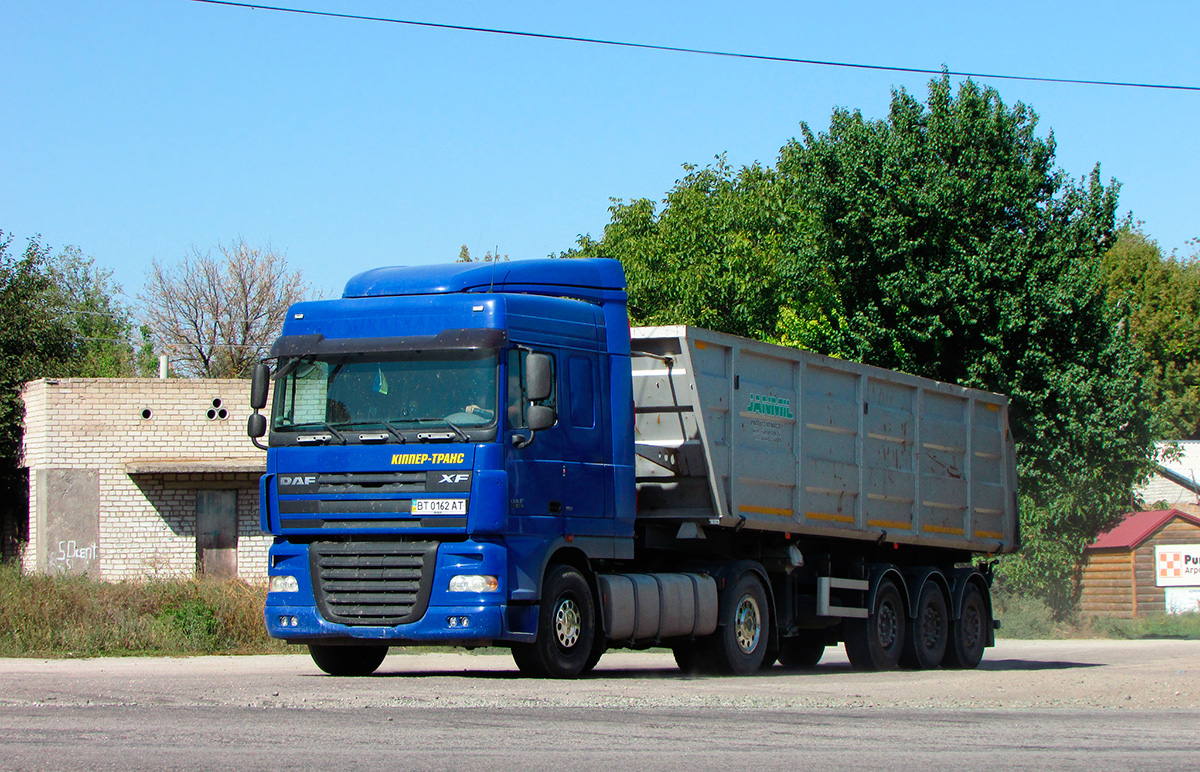 Херсонская область, № ВТ 0162 АТ — DAF XF105 FT