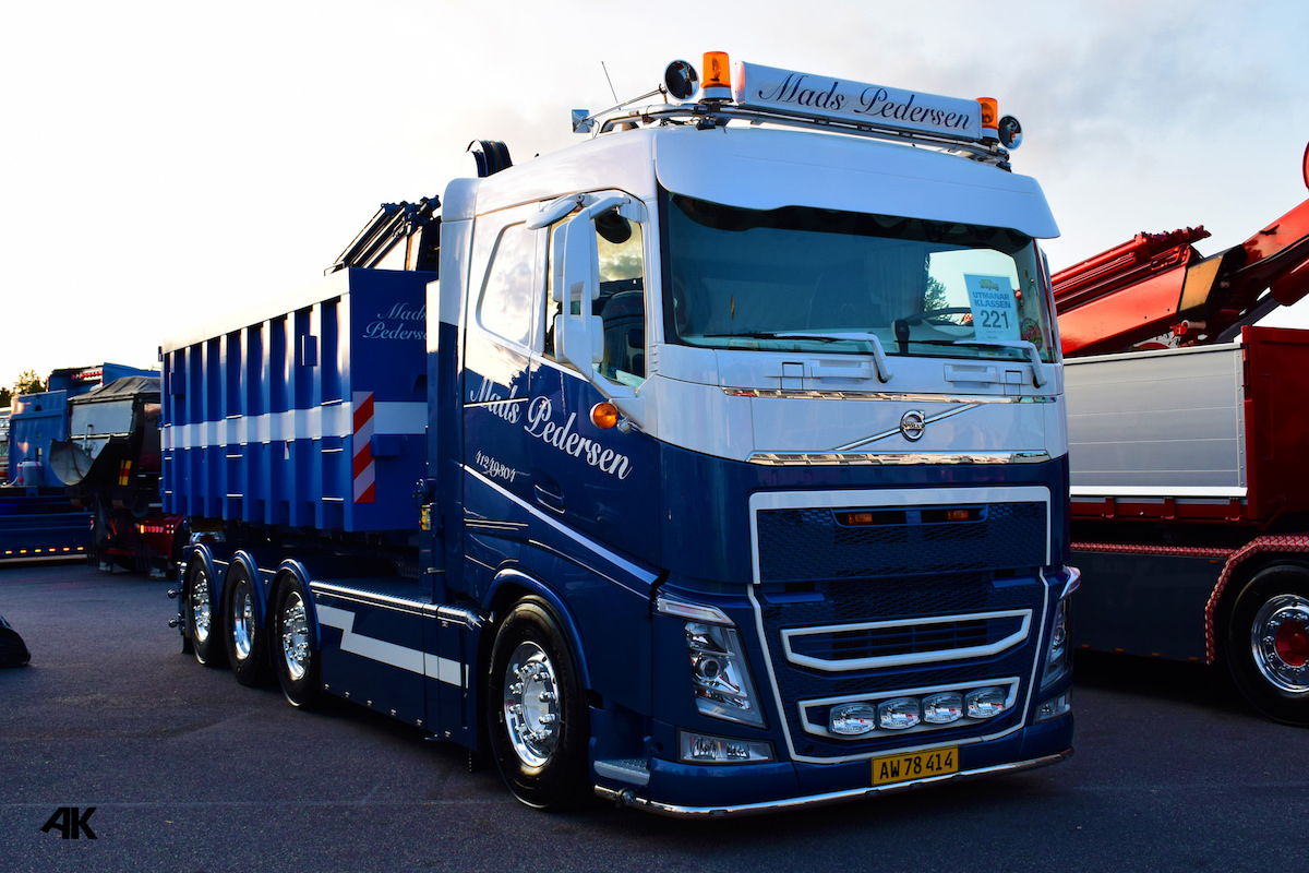 Дания, № AW 78 414 — Volvo ('2012) FH.540