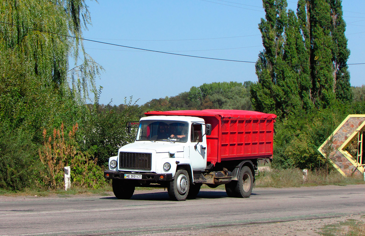 Днепропетровская область, № АЕ 3931 СТ — ГАЗ-3309