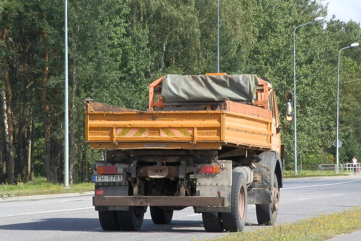 Латвия, № FH-5781 — Mercedes-Benz (общая модель)