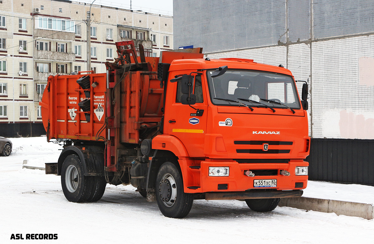 Ленинградская область, № К 551 ХС 82 — КамАЗ-43253 (общая модель)
