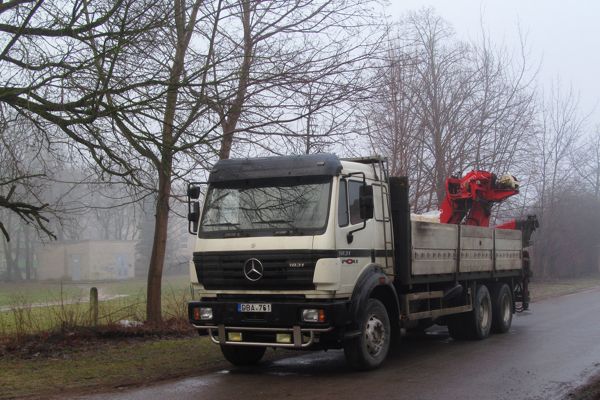 Литва, № DBA 761 — Mercedes-Benz SK (общ. мод.)