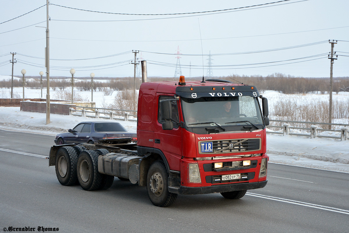 Саха (Якутия), № О 082 ЕР 14 — Volvo ('2002) FM12.380