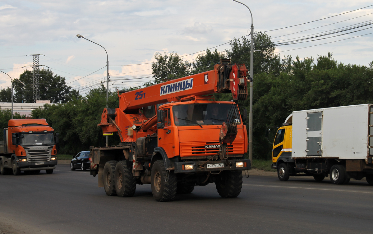 Красноярский край, № Р 937 КВ 124 — КамАЗ-43118-15 [43118R]