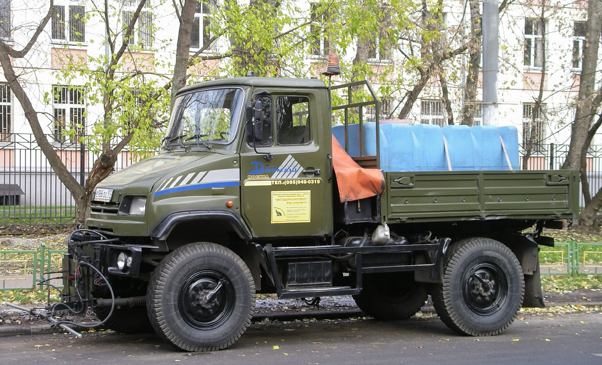 Москва, № Е 986 ОО 97 — ЗИЛ-4327 (общая модель)
