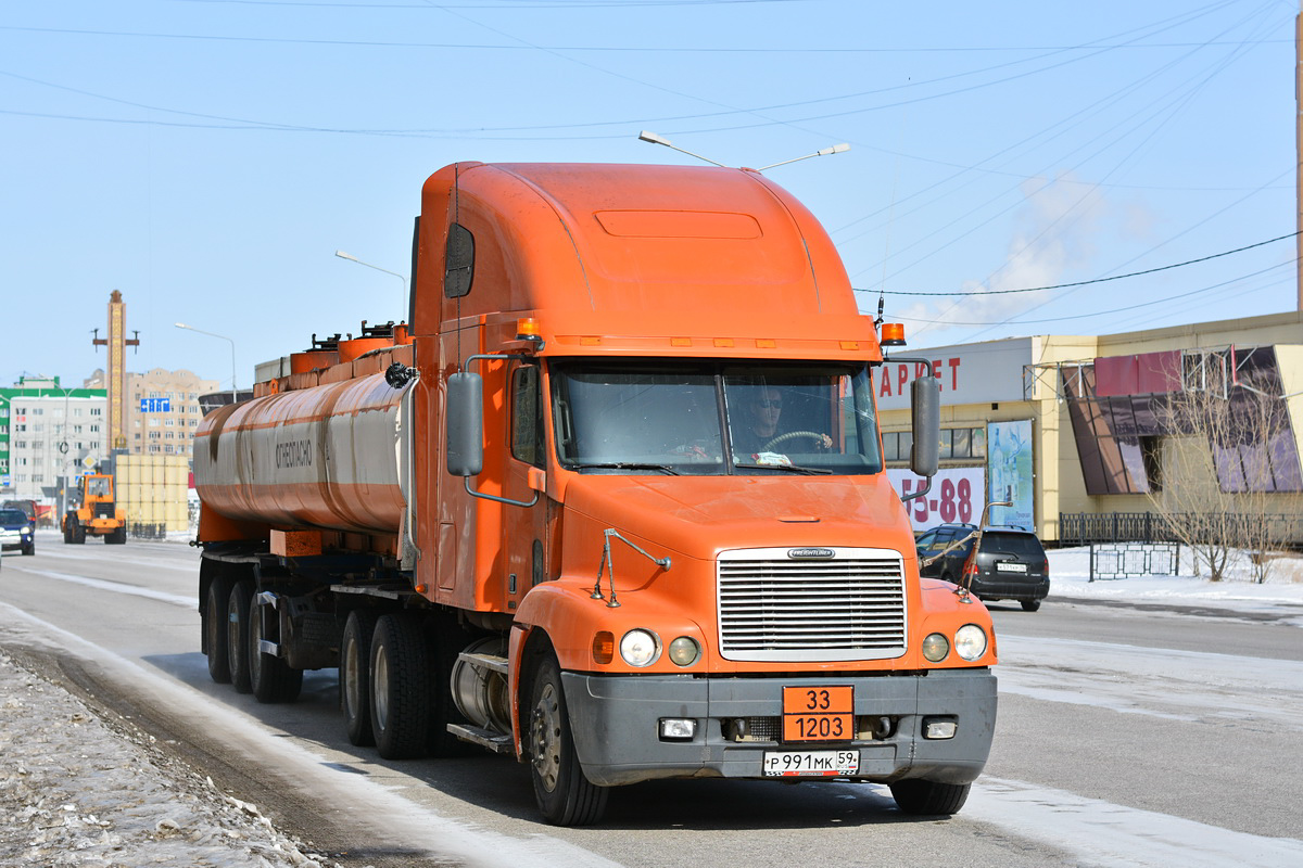 Саха (Якутия), № Р 991 МК 59 — Freightliner Century Class