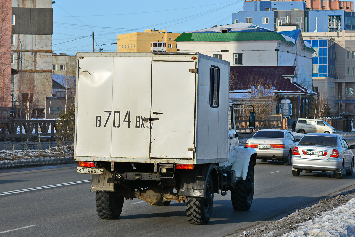Саха (Якутия), № В 704 ВХ 14 — ГАЗ-33081 «Садко»