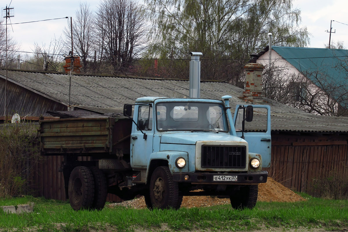 Ивановская область, № Е 412 УК 37 — ГАЗ-4301