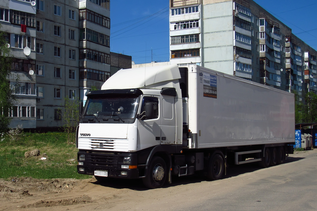 Ивановская область, № М 506 РТ 37 — Volvo ('2002) FH12.380