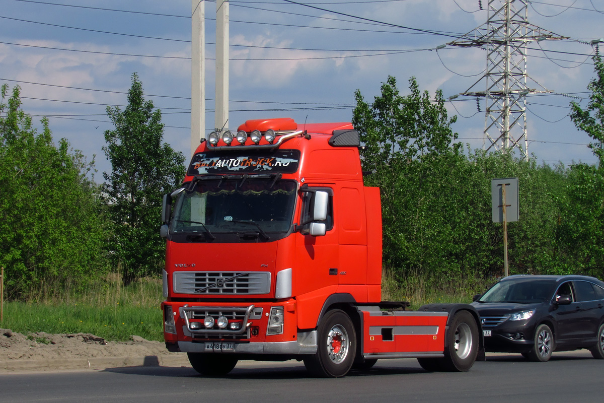 Ивановская область, № А 418 ЕУ 37 — Volvo ('2002) FH12.480