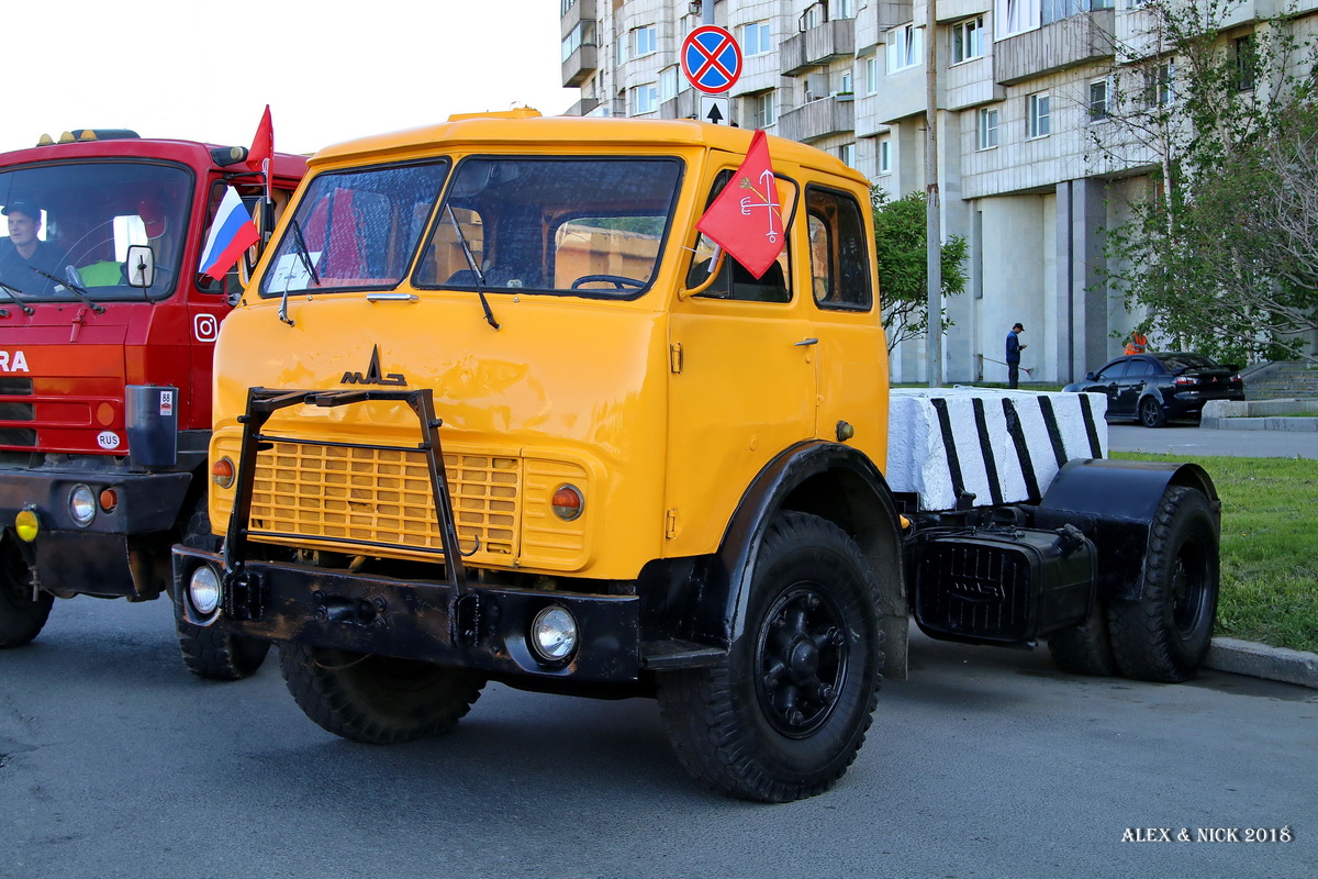 Санкт-Петербург, № (78) Б/Н 0049 — МАЗ-5334; Санкт-Петербург — Петербургский парад ретро-транспорта (2015-18гг.)
