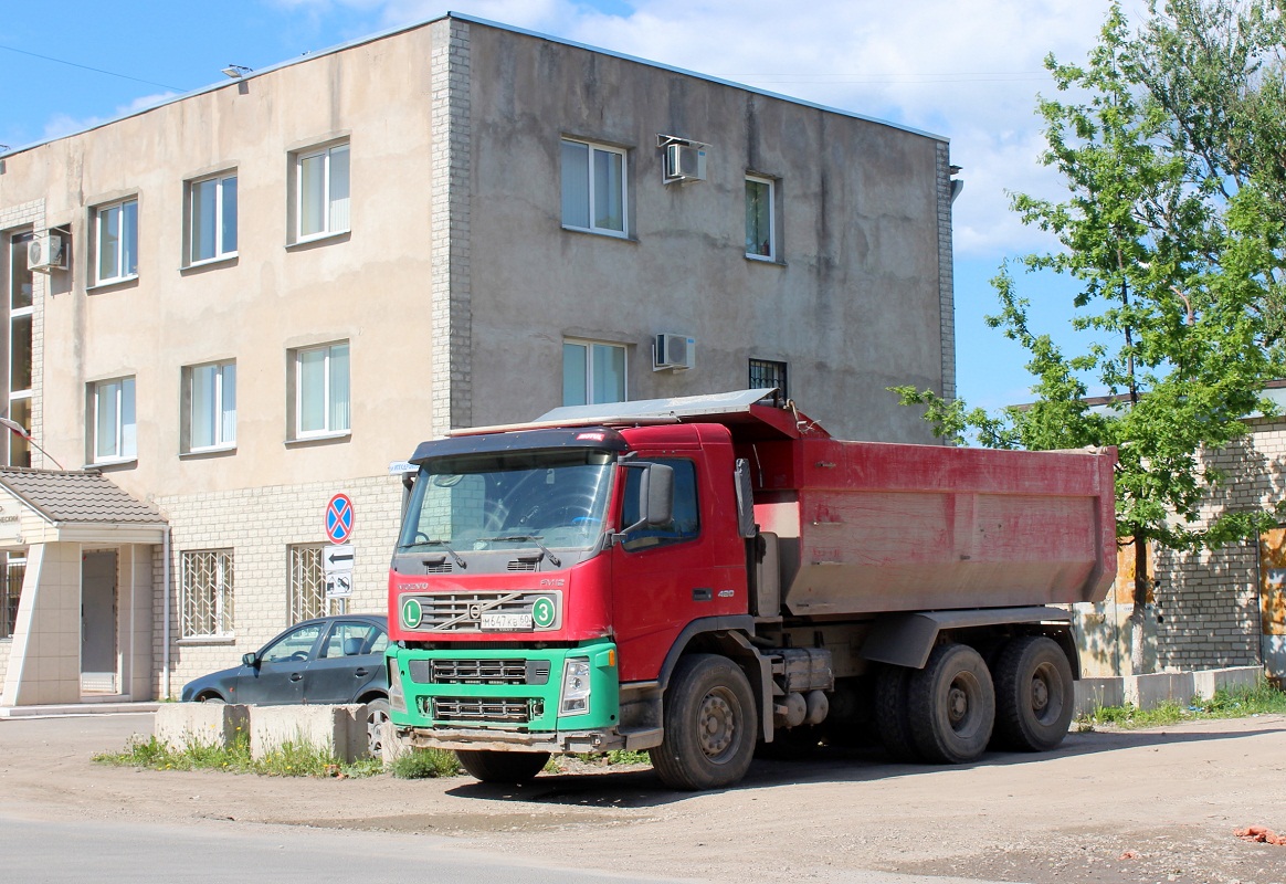 Псковская область, № М 647 КВ 60 — Volvo ('2002) FM12.420