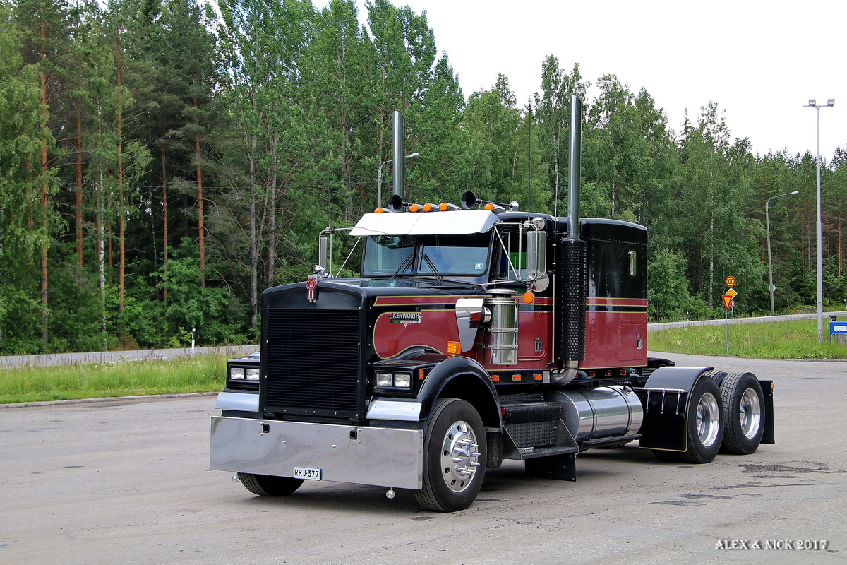 Финляндия, № RRJ-377 — Kenworth W900