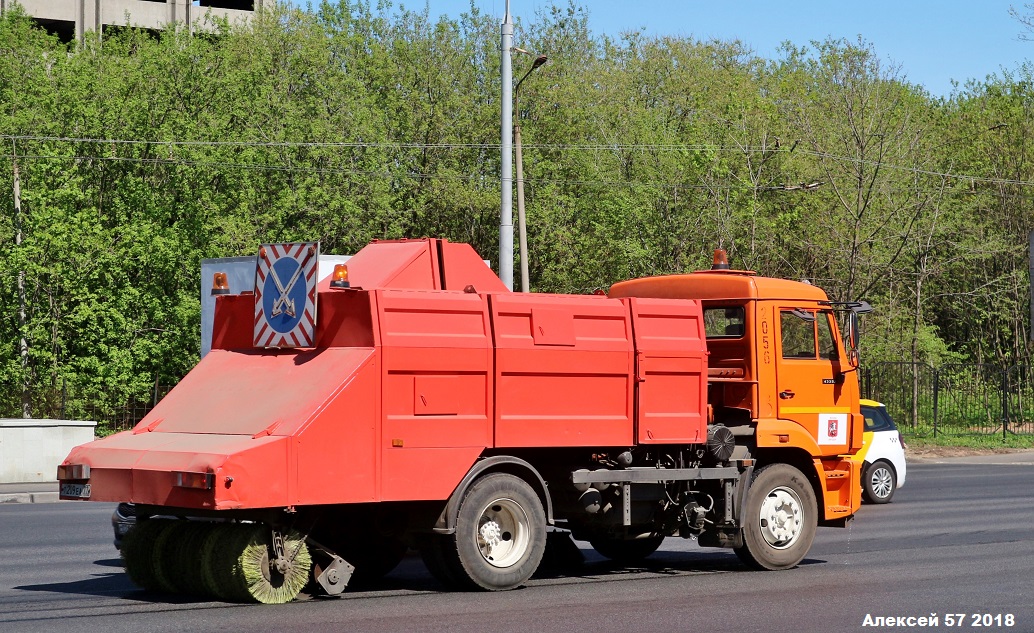 Москва, № 2056 — КамАЗ-43253 (общая модель)