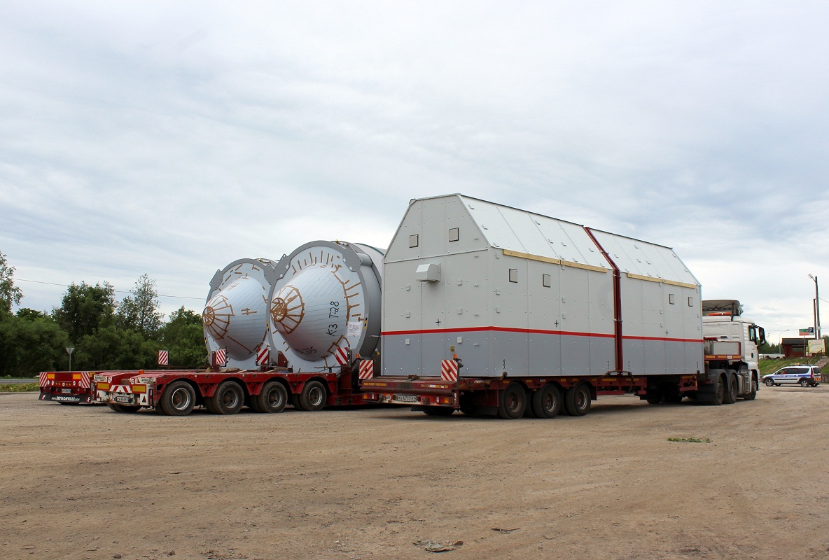 Псковская область, № РХ 6733 61 — Schmitz Cargobull (общая модель)