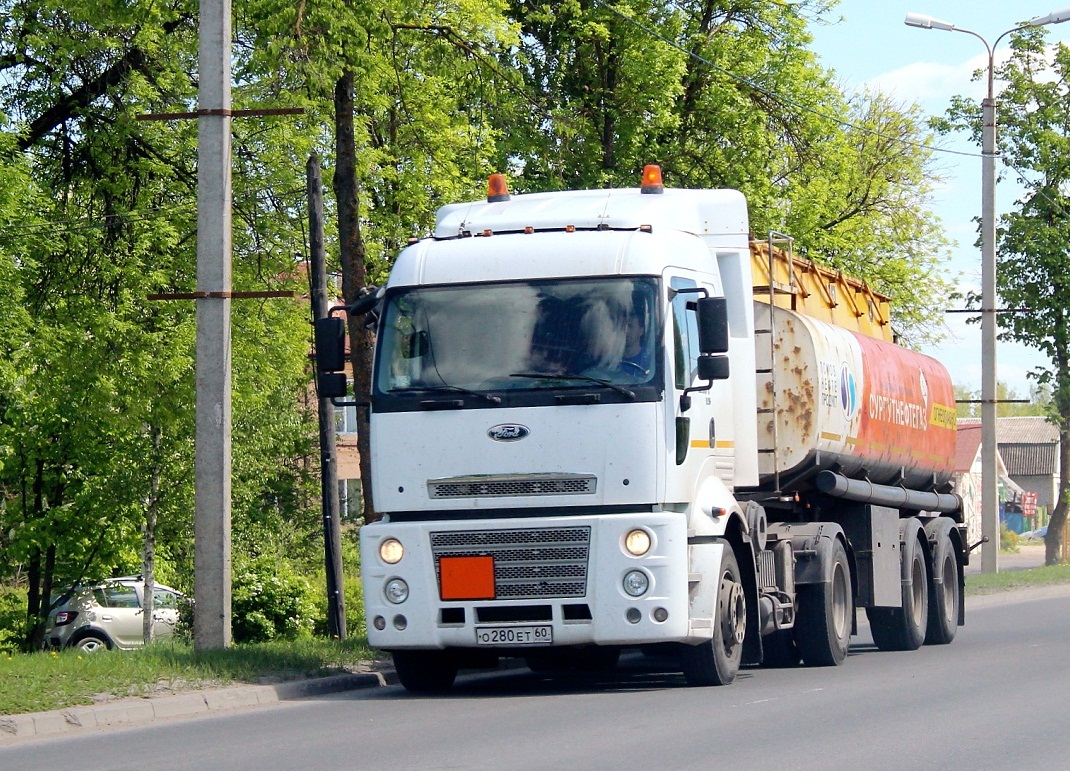 Псковская область, № О 280 ЕТ 60 — Ford Cargo ('2007) 1838T