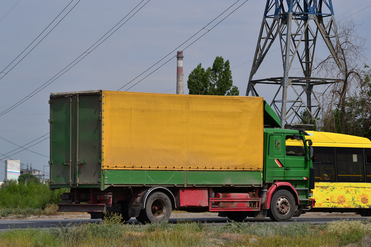 Волгоградская область, № Т 764 ВХ 34 — Scania (II) R113M
