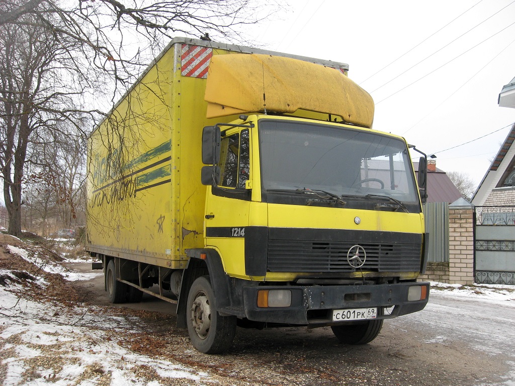 Тверская область, № С 601 РК 69 — Mercedes-Benz LK (общ. мод.)