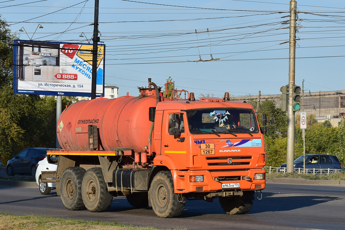 Волгоградская область, № В 963 НВ 134 — КамАЗ-43118 (общая модель)