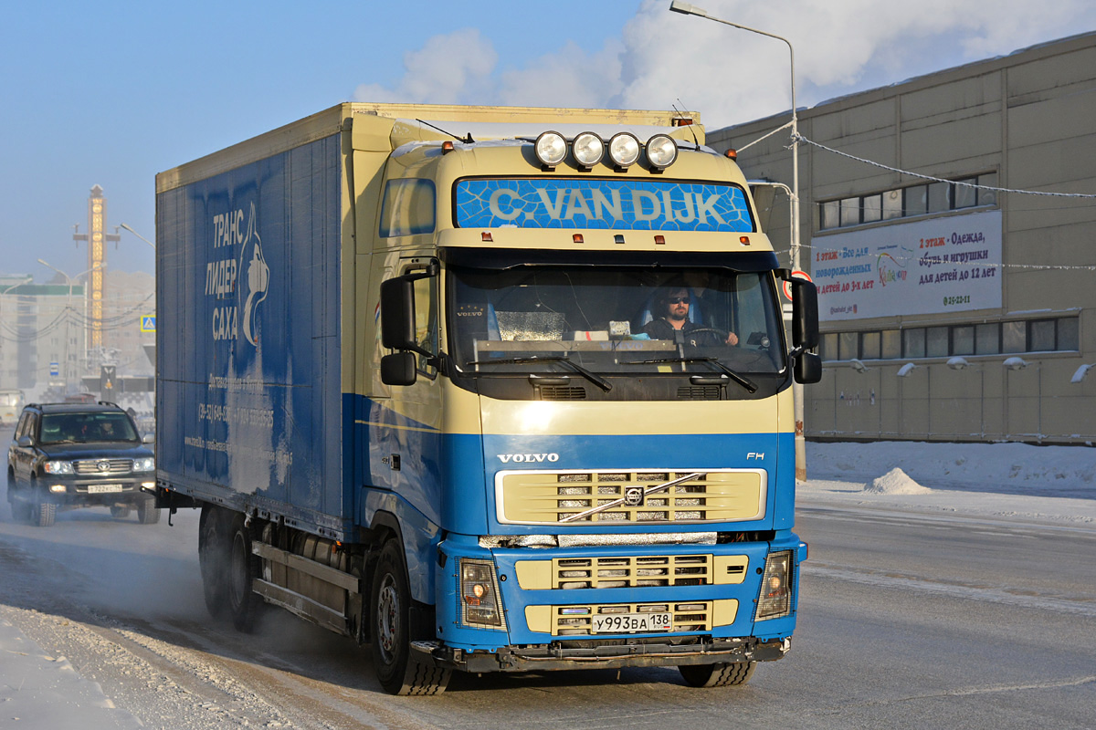 Иркутская область, № У 993 ВА 138 — Volvo ('2002) FH12.480