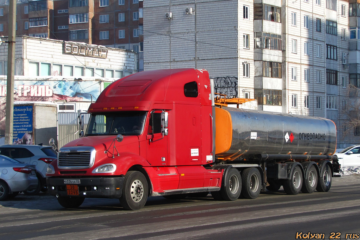 Алтайский край, № О 036 ОА 22 — Freightliner Columbia