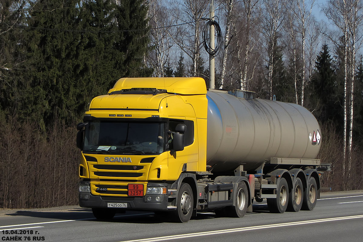 Ярославская область, № Т 425 ОО 76 — Scania ('2011) P440