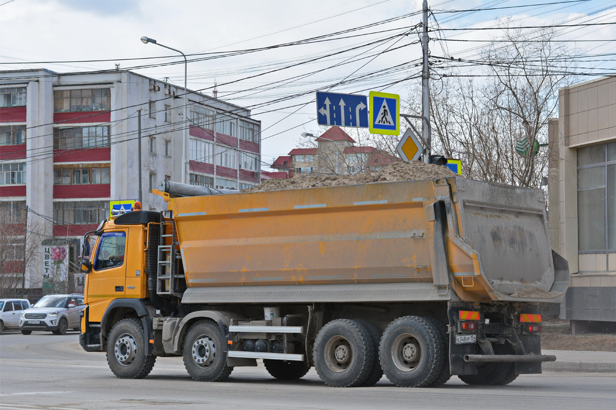 Саха (Якутия), № Е 348 ХР 154 — Volvo ('2013) FMX.460 [X9P]