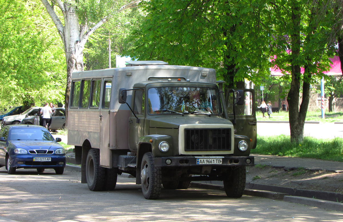 Днепропетровская область, № АА 9661 ТВ — ГАЗ-4301