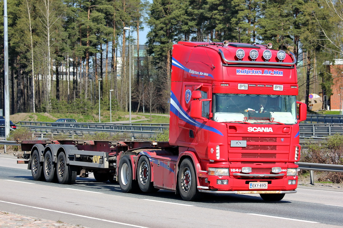 Финляндия, № EKY-893 — Scania ('1996) R164G