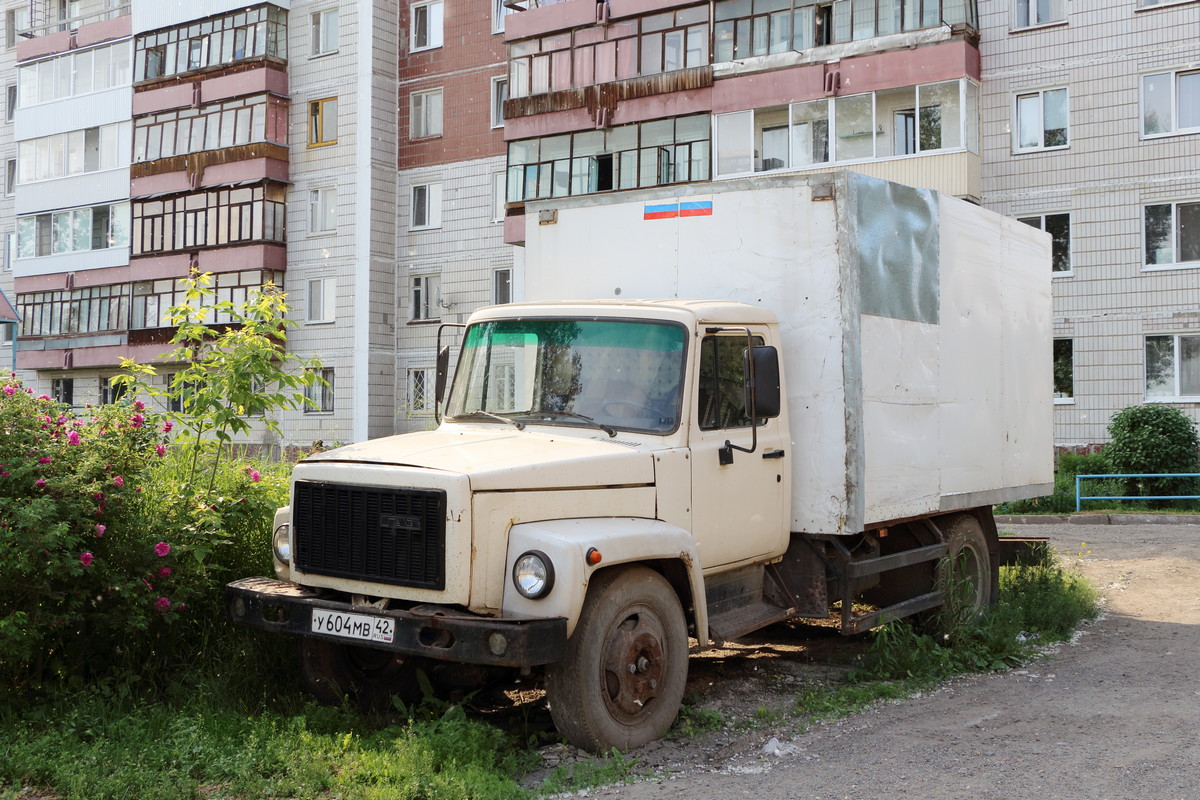 Кемеровская область, № У 604 МВ 42 — ГАЗ-3307