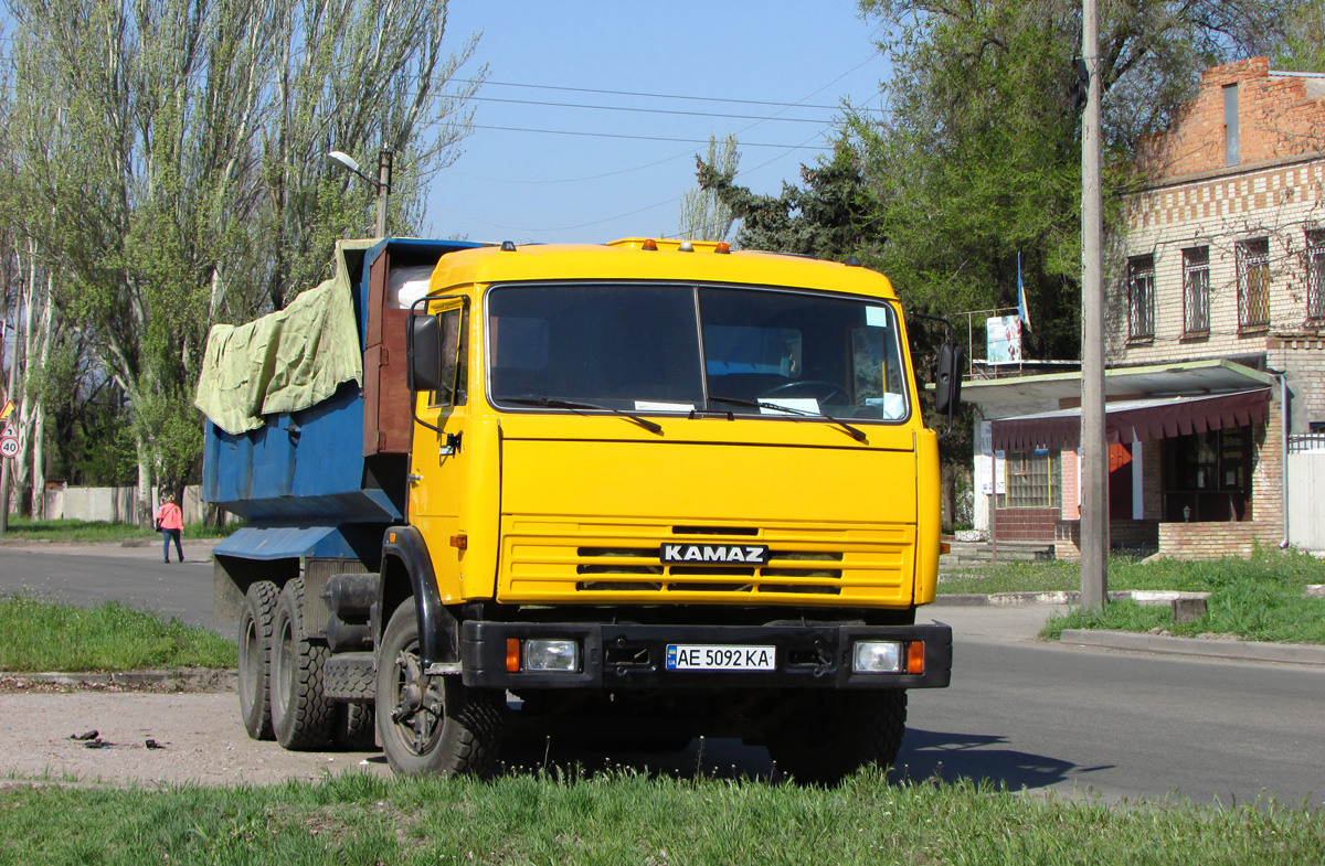 Днепропетровская область, № АЕ 5092 КА — КамАЗ-5320