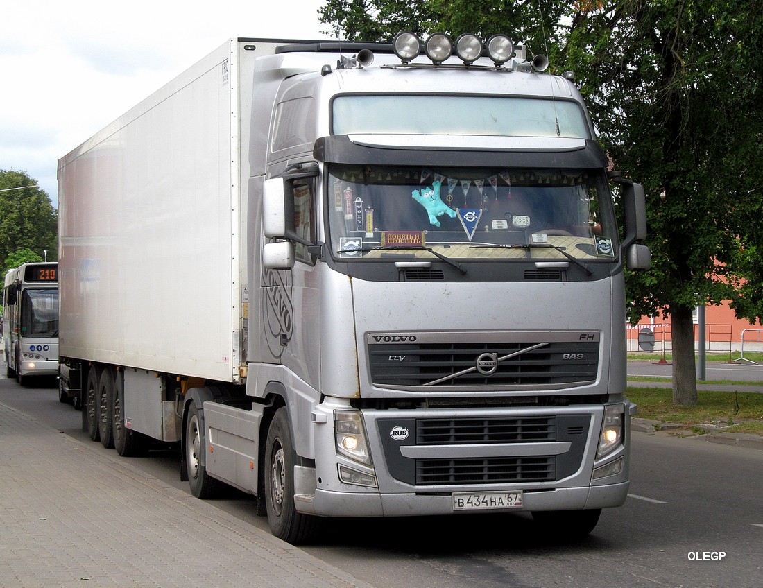 Смоленская область, № В 434 НА 67 — Volvo ('2008) FH-Series