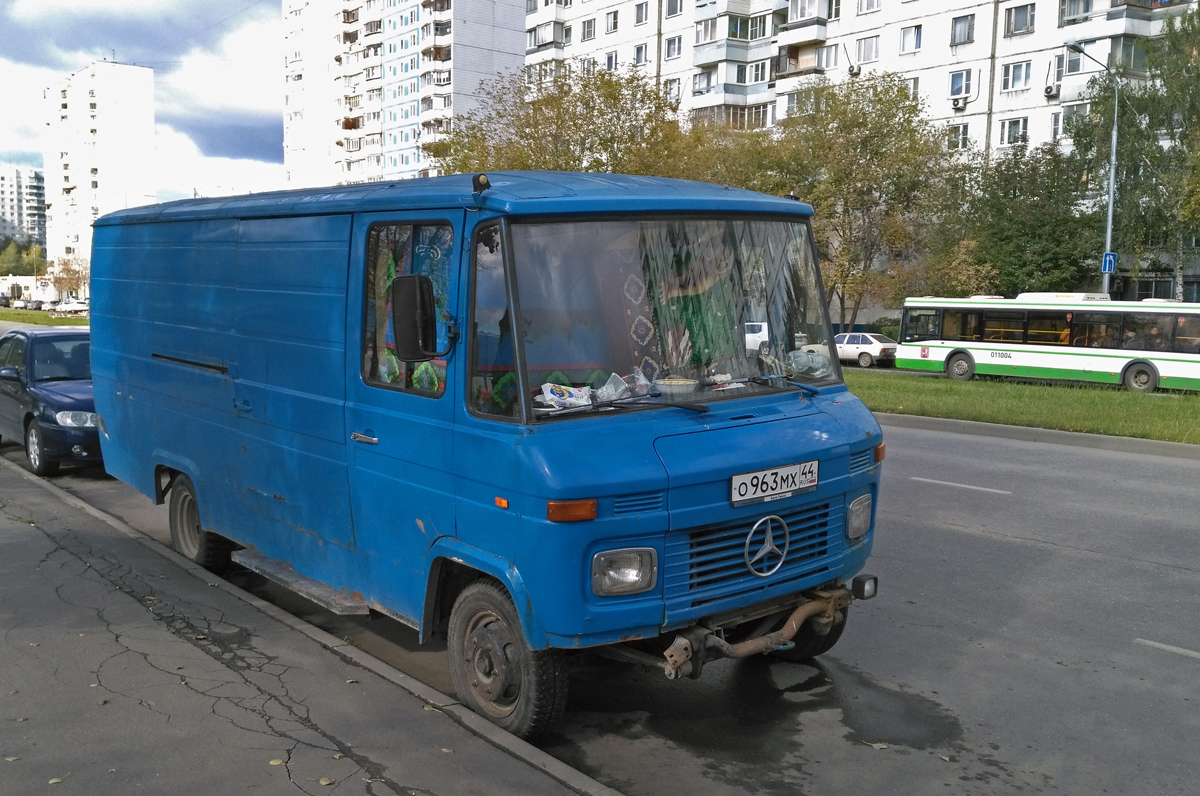 Костромская область, № О 963 МХ 44 — Mercedes-Benz T2 ('1967)