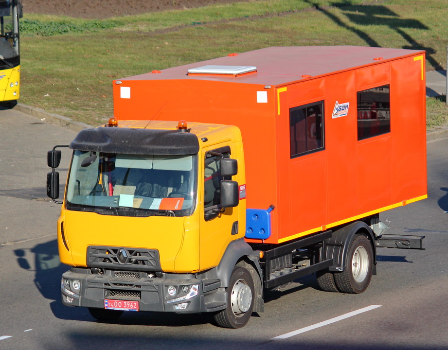 Днепропетровская область, № Т4 ОО 3962 — Renault D-Series