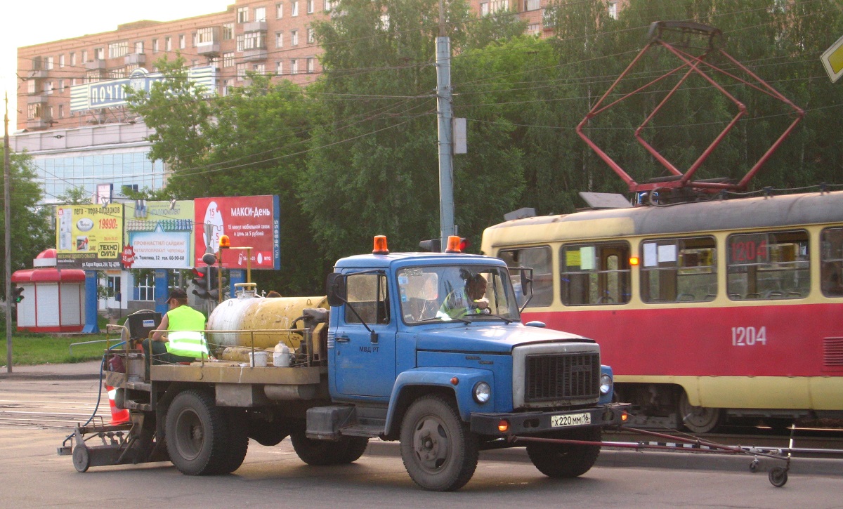 Татарстан, № Х 220 ММ 16 — ГАЗ-3309