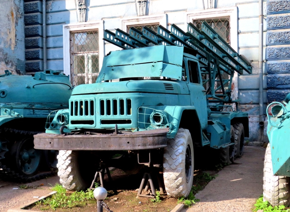 Иркутская область — Автомобили на постаментах; Техника на постаментах, памятники (Иркутская область)