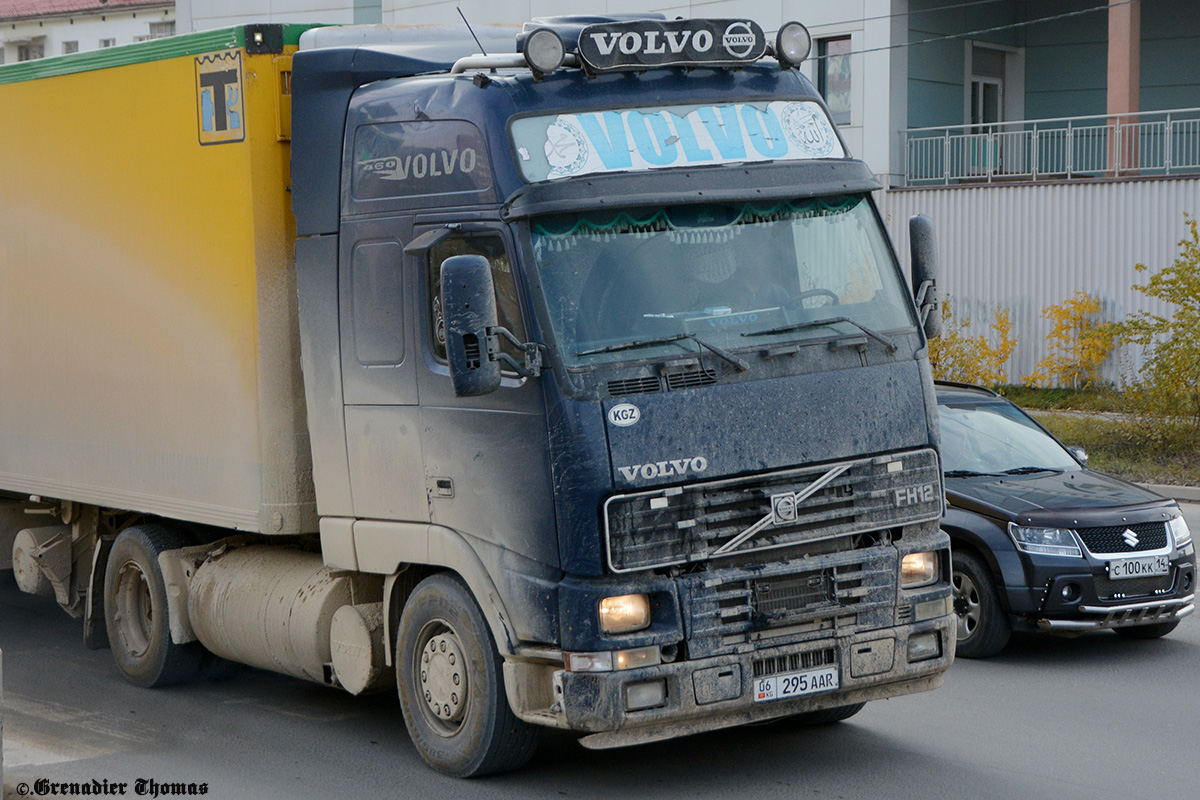 Киргизия, № 06 295 AAR — Volvo ('1993) FH12.460