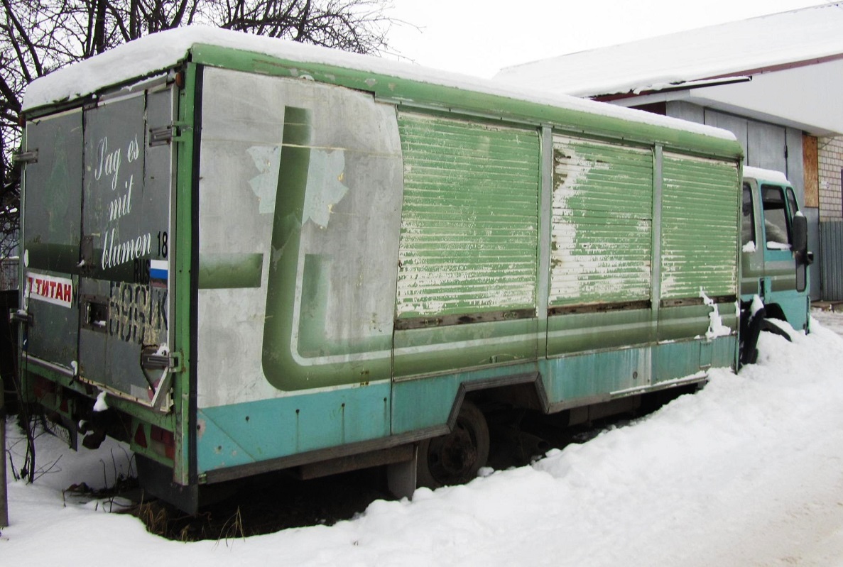 Удмуртия, № М 596 ТК 18 — Ford Cargo ('1981)