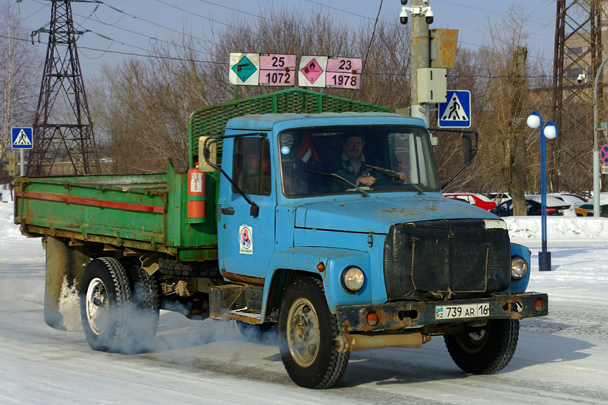 Восточно-Казахстанская область, № 739 AR 16 — ГАЗ-3307