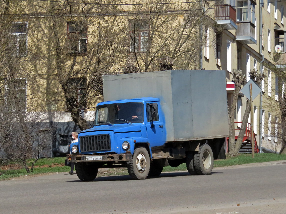 Кировская область, № В 746 ЕМ 43 — ГАЗ-3307