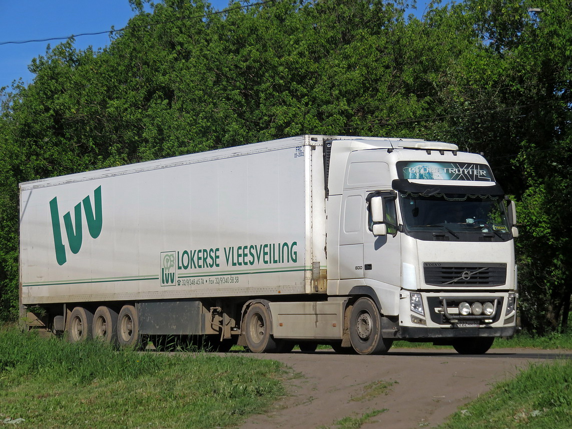 Новгородская область, № С 222 НН 53 — Volvo ('2008) FH.500