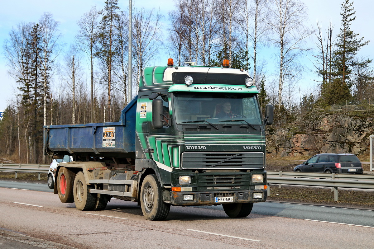 Финляндия, № MRY-691 — Volvo ('1993) FH12.380
