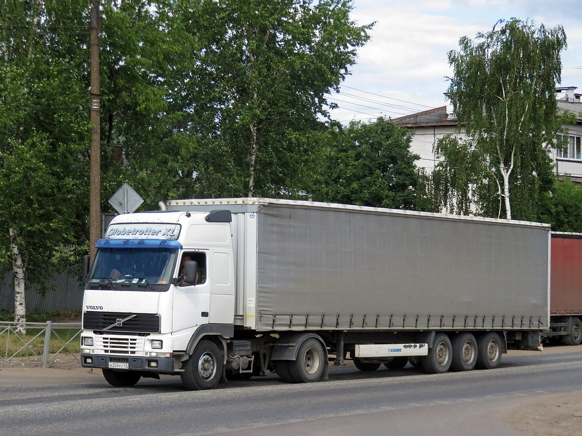 Кировская область, № В 208 КС 43 — Volvo ('1993) FH12.460