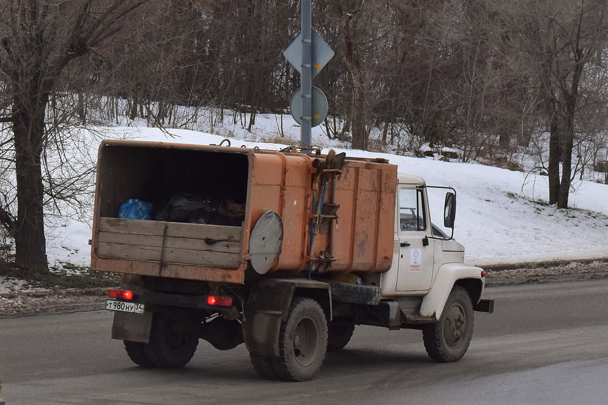 Волгоградская область, № 1215 — ГАЗ-3307