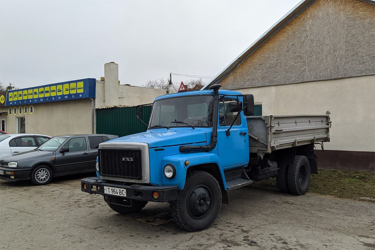 Молдавия, № Т 964 ВС — ГАЗ-3309